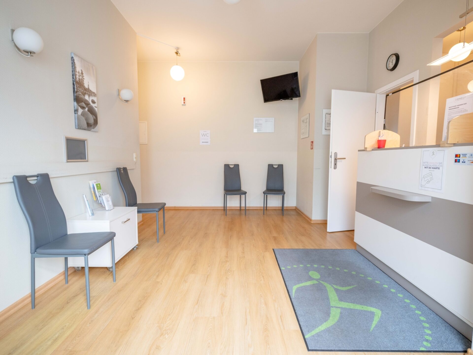 2025 10 09 PT NAUEN INNENHOF PRAXIS 9450