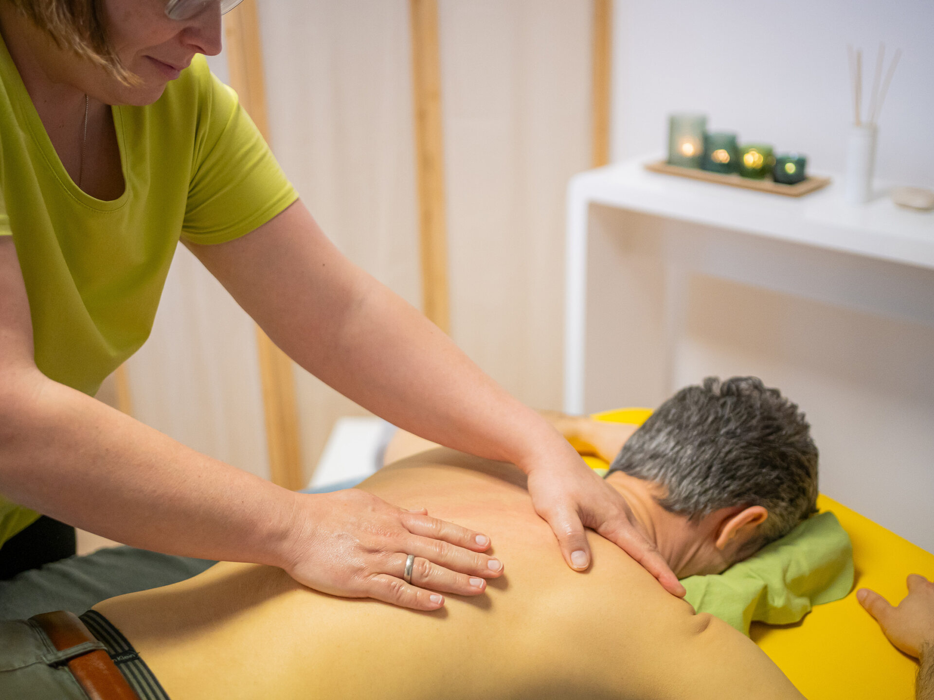 Praxis Corona 2023 Team F8 Web 800826