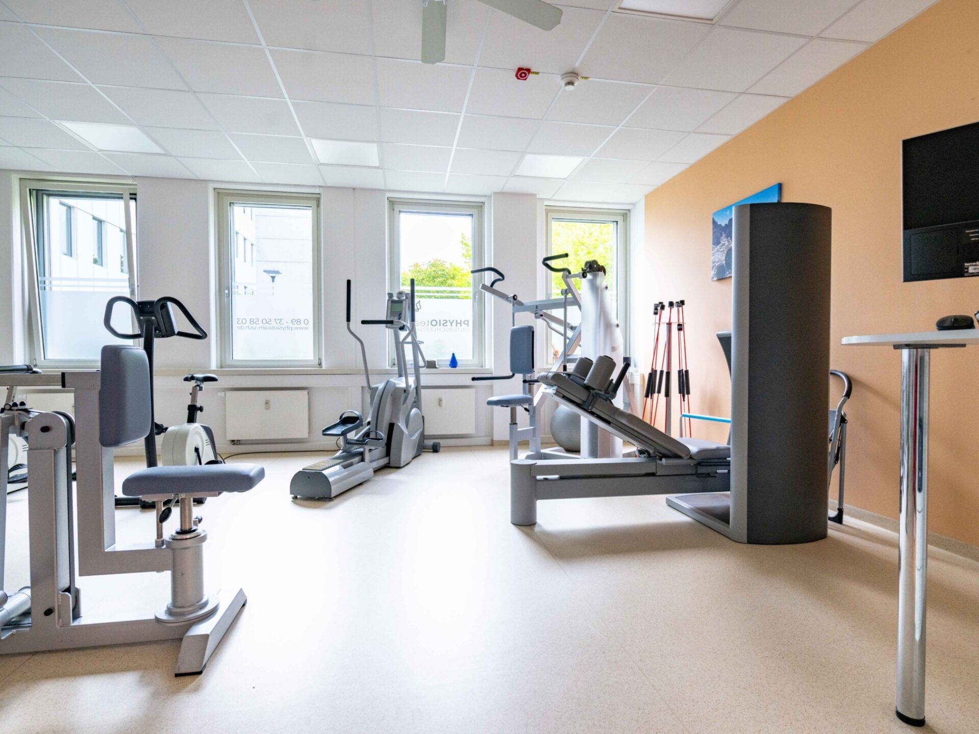 2025 08 20 PHYSIOTEAM UNTERSCHLEISSHEIM PRAXIS 8093