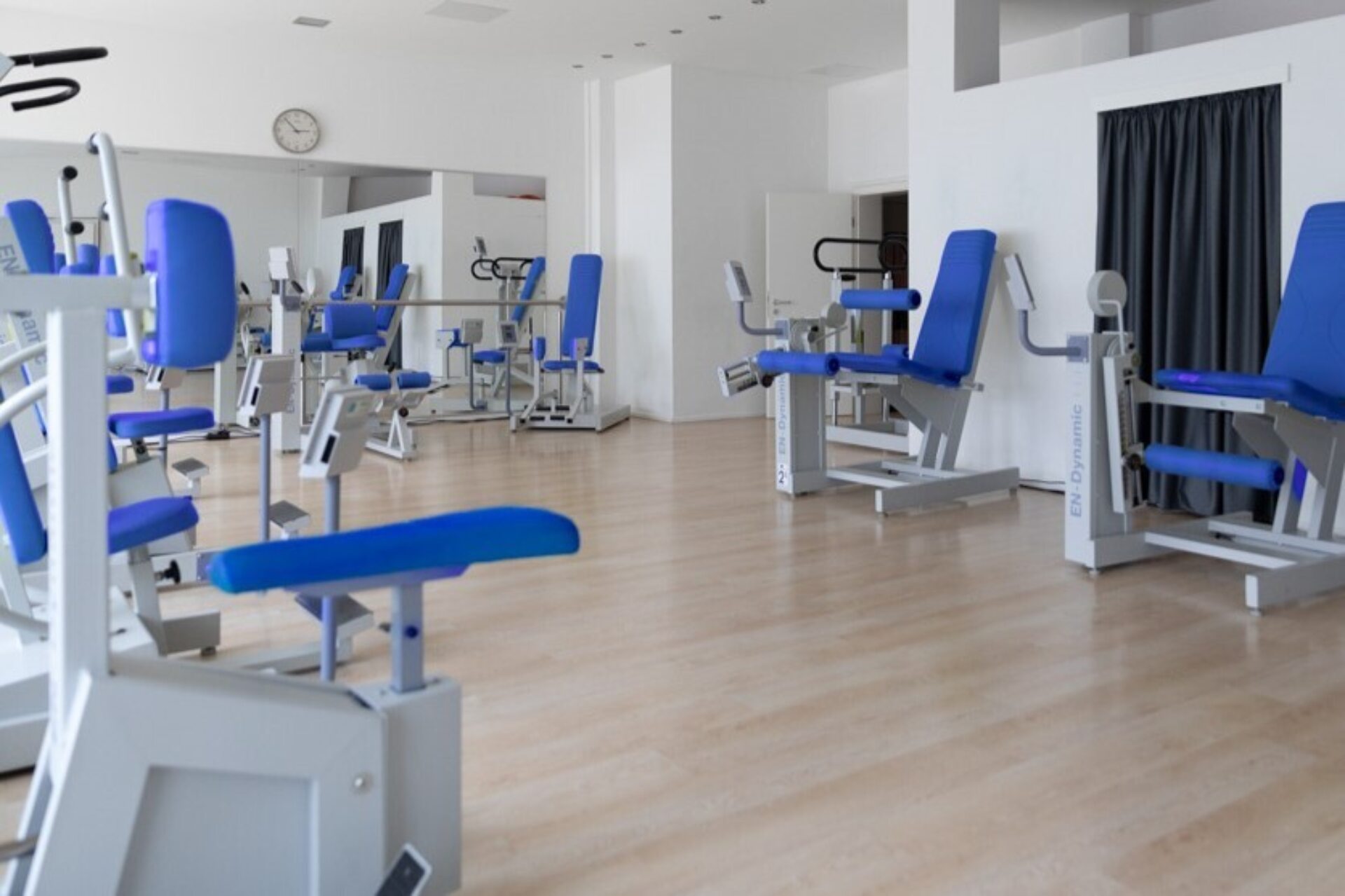 Heider Fotografie Physiotherapie Heerdt web 30 2