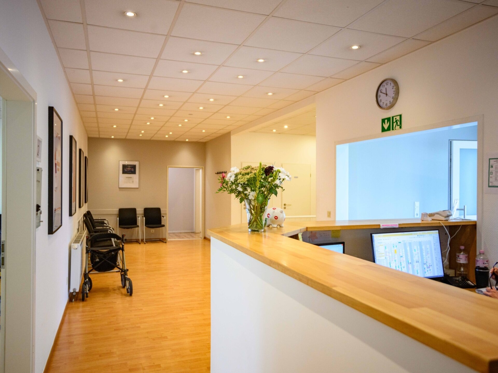 2025 09 10 SPTZ D Ue SSELDORF PRAXIS 7784